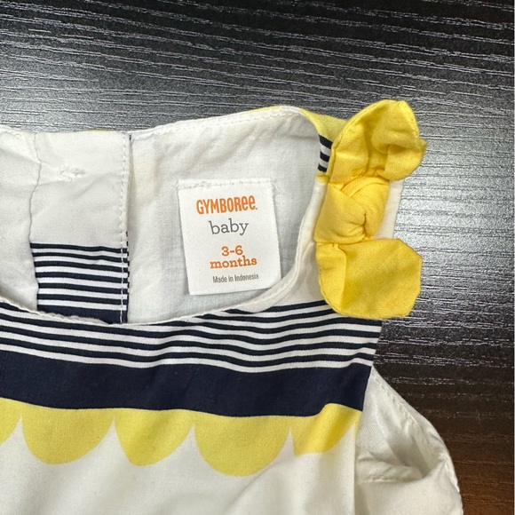 GYMBOREE 3 dresses for the price of 1 - Picture 6 of 14